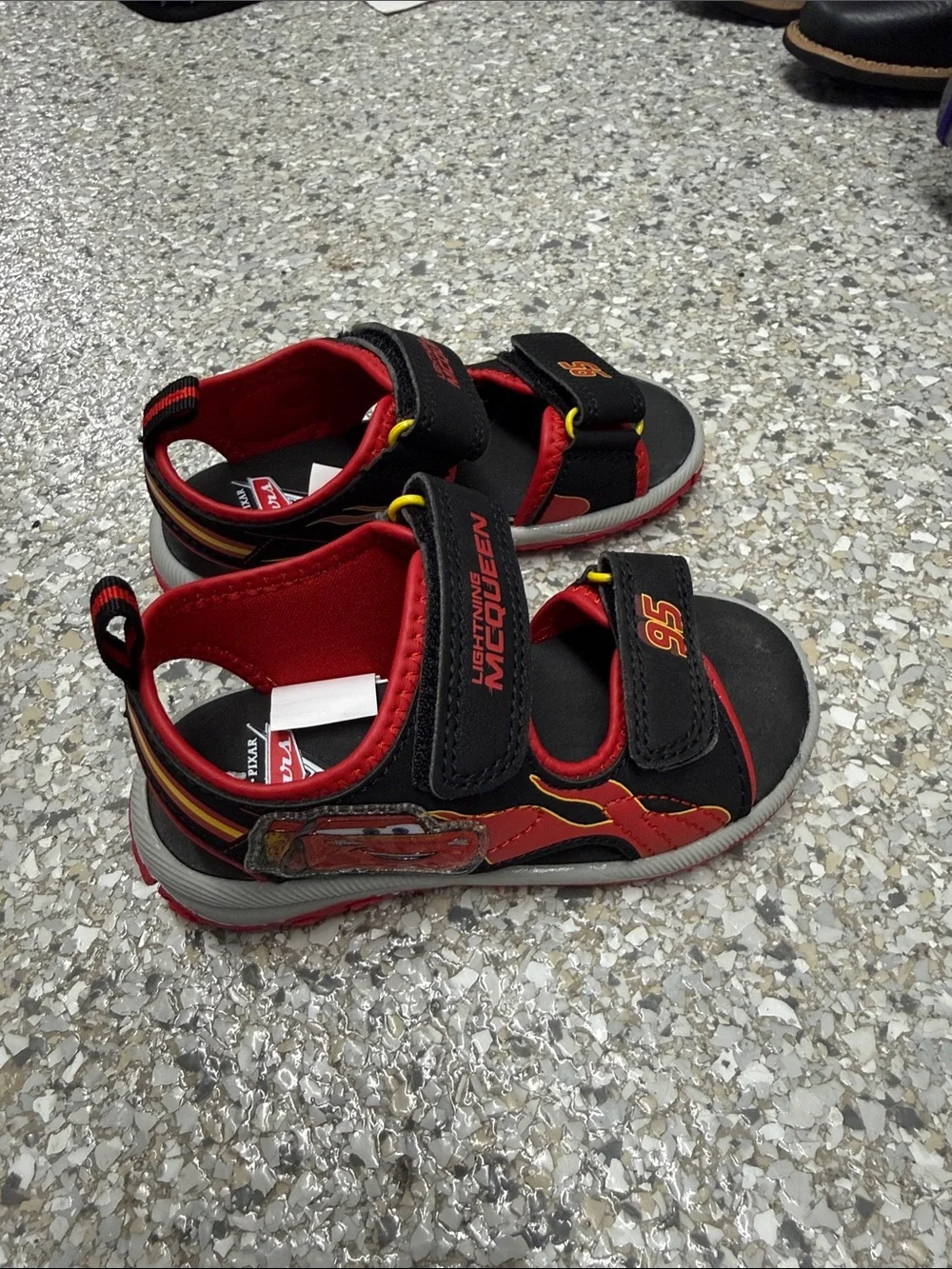 Never worn 8C toddler LMQ CARS sandals